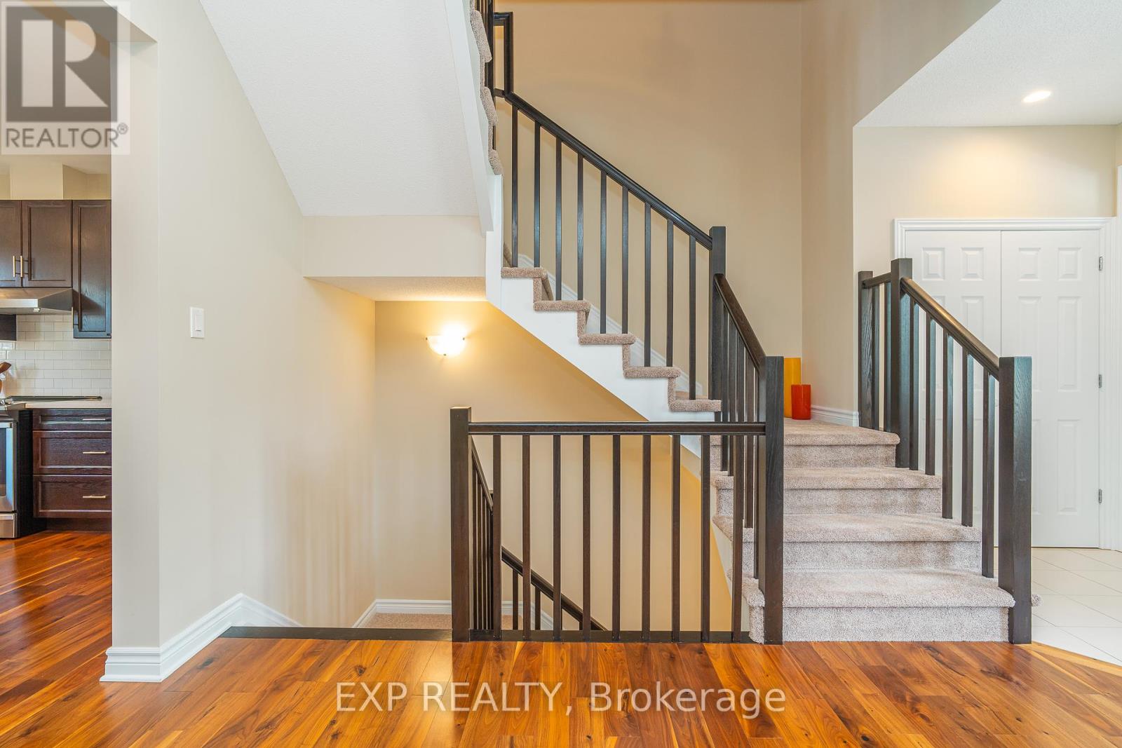 406 Sweetflag Street, Ottawa, Ontario  K2J 5Y6 - Photo 8 - X12423210