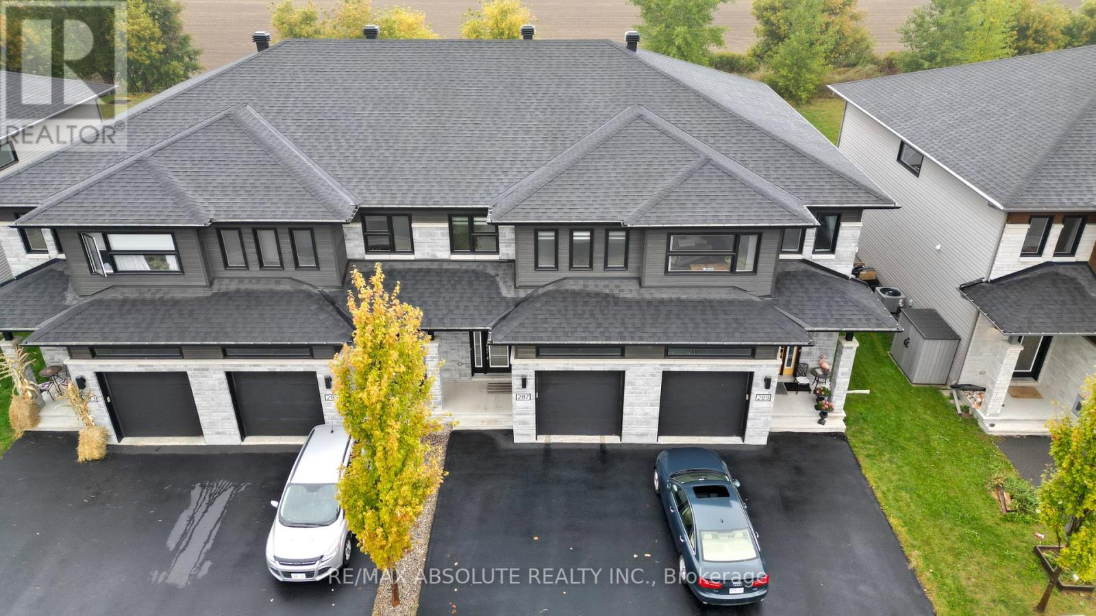 287 Belfort Street, Russell, Ontario  K0A 1W0 - Photo 3 - X12423223