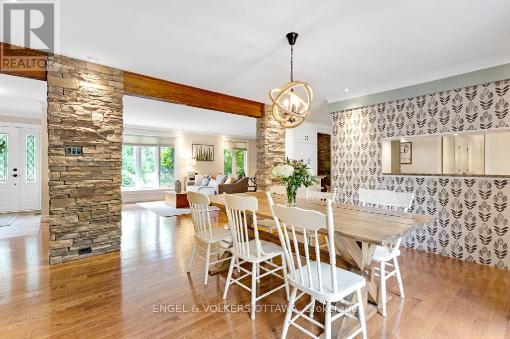 656 Spruce Ridge Road, Ottawa, Ontario  K0A 1L0 - Photo 13 - X12423227