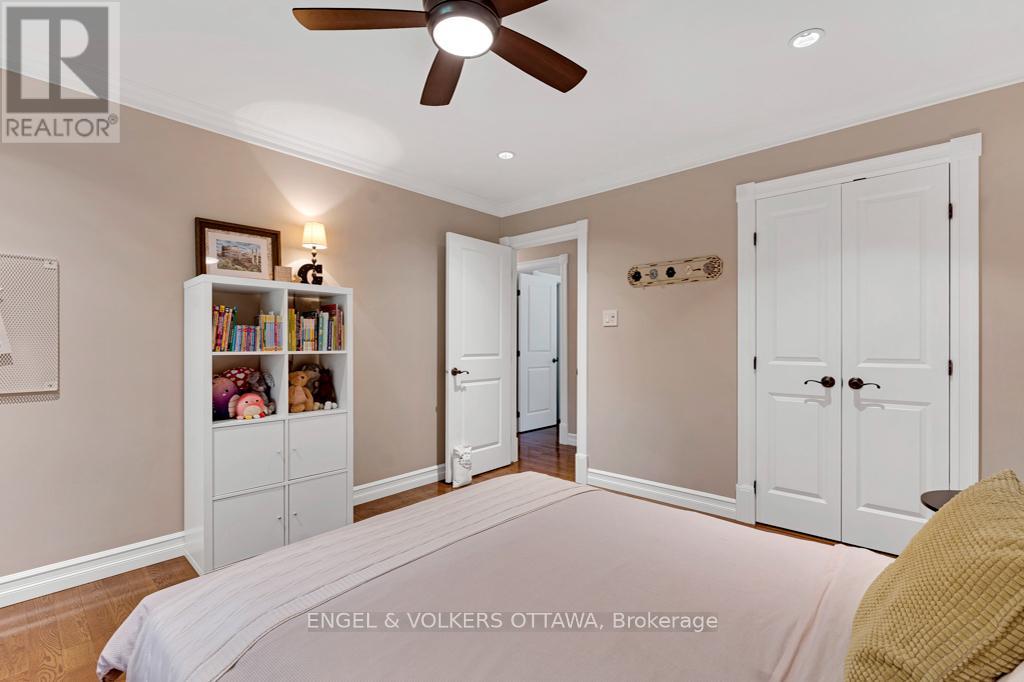 656 Spruce Ridge Road, Ottawa, Ontario  K0A 1L0 - Photo 24 - X12423227