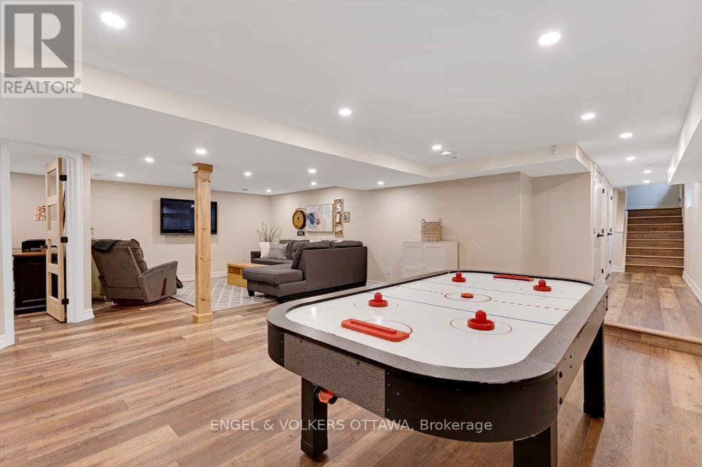 656 Spruce Ridge Road, Ottawa, Ontario  K0A 1L0 - Photo 29 - X12423227