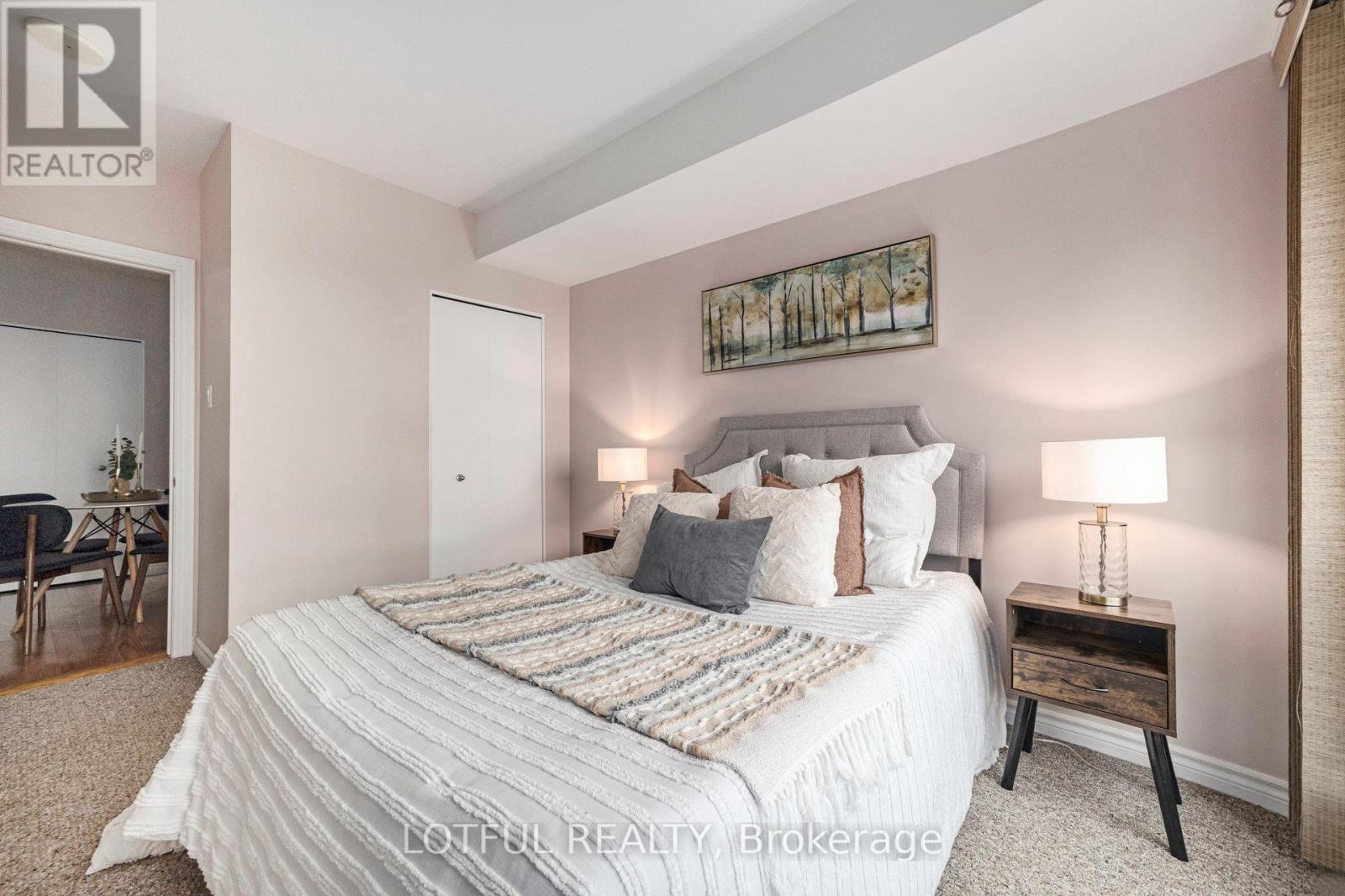 1703 - 234 Rideau Street, Ottawa, Ontario  K1N 0A9 - Photo 15 - X12423310
