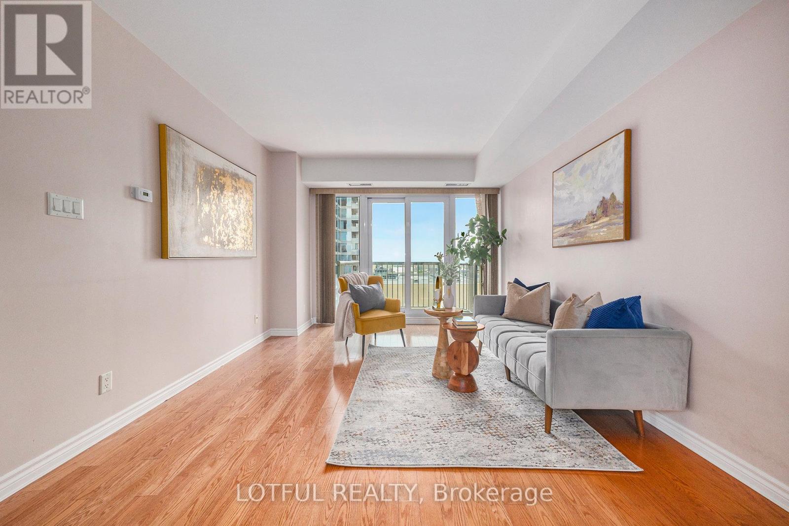 1703 - 234 Rideau Street, Ottawa, Ontario  K1N 0A9 - Photo 4 - X12423310