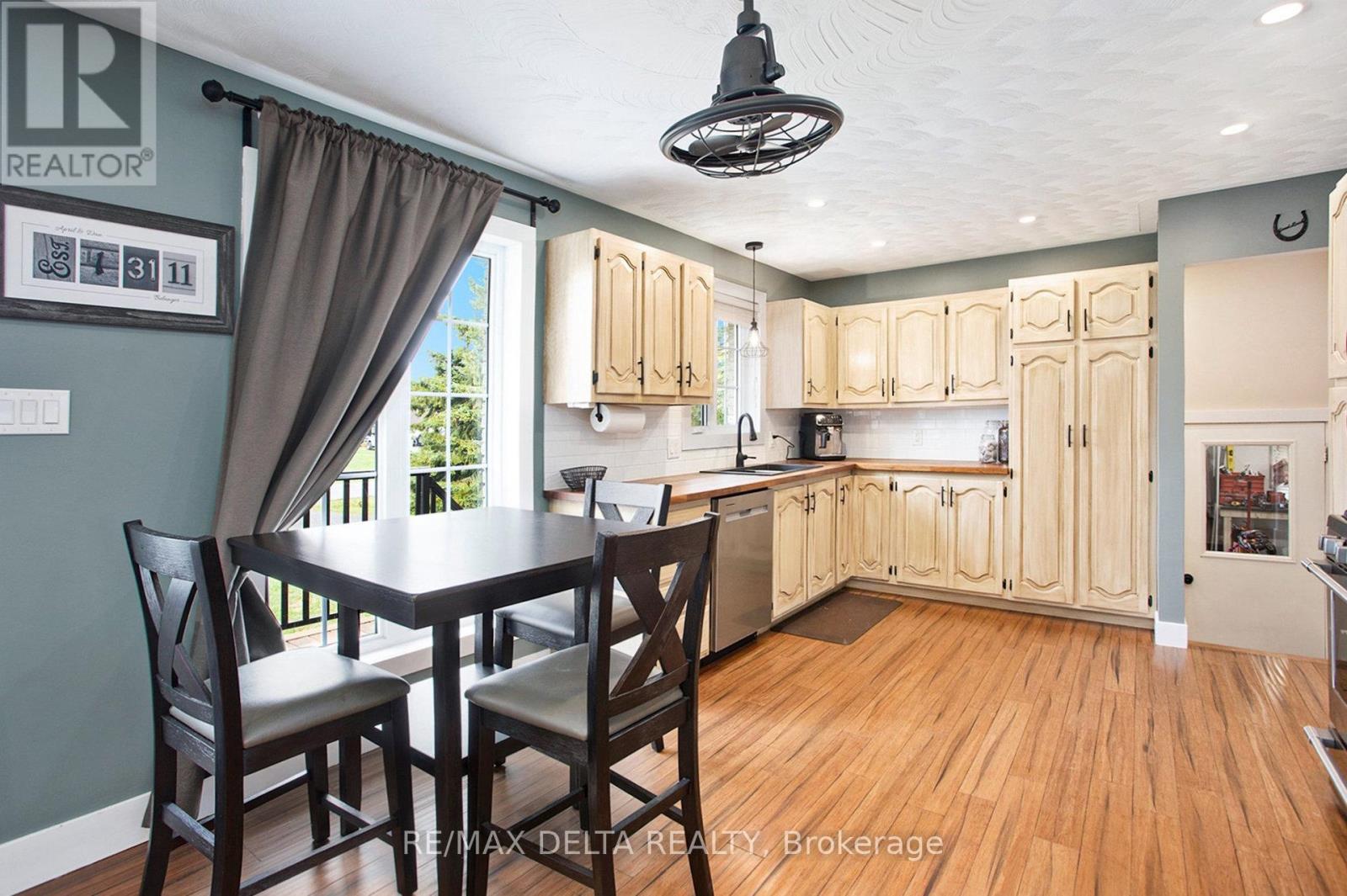 3569 Marcil Road, Clarence-Rockland, Ontario  K0A 1E0 - Photo 10 - X12423312