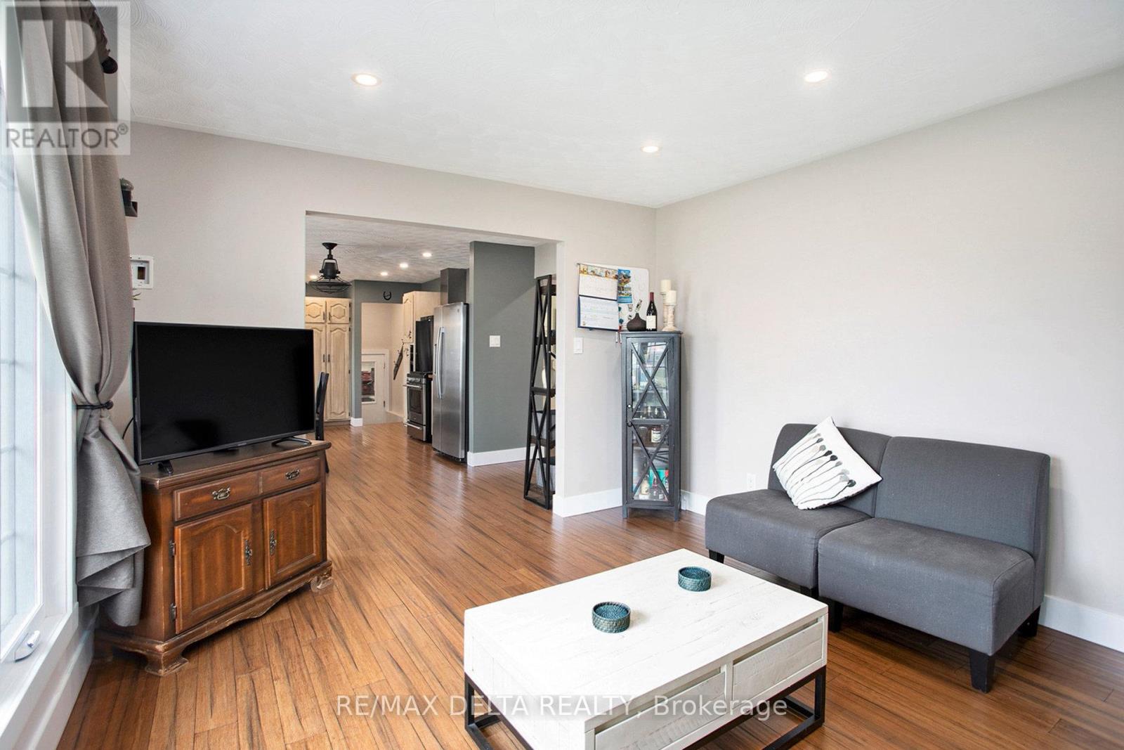 3569 Marcil Road, Clarence-Rockland, Ontario  K0A 1E0 - Photo 14 - X12423312