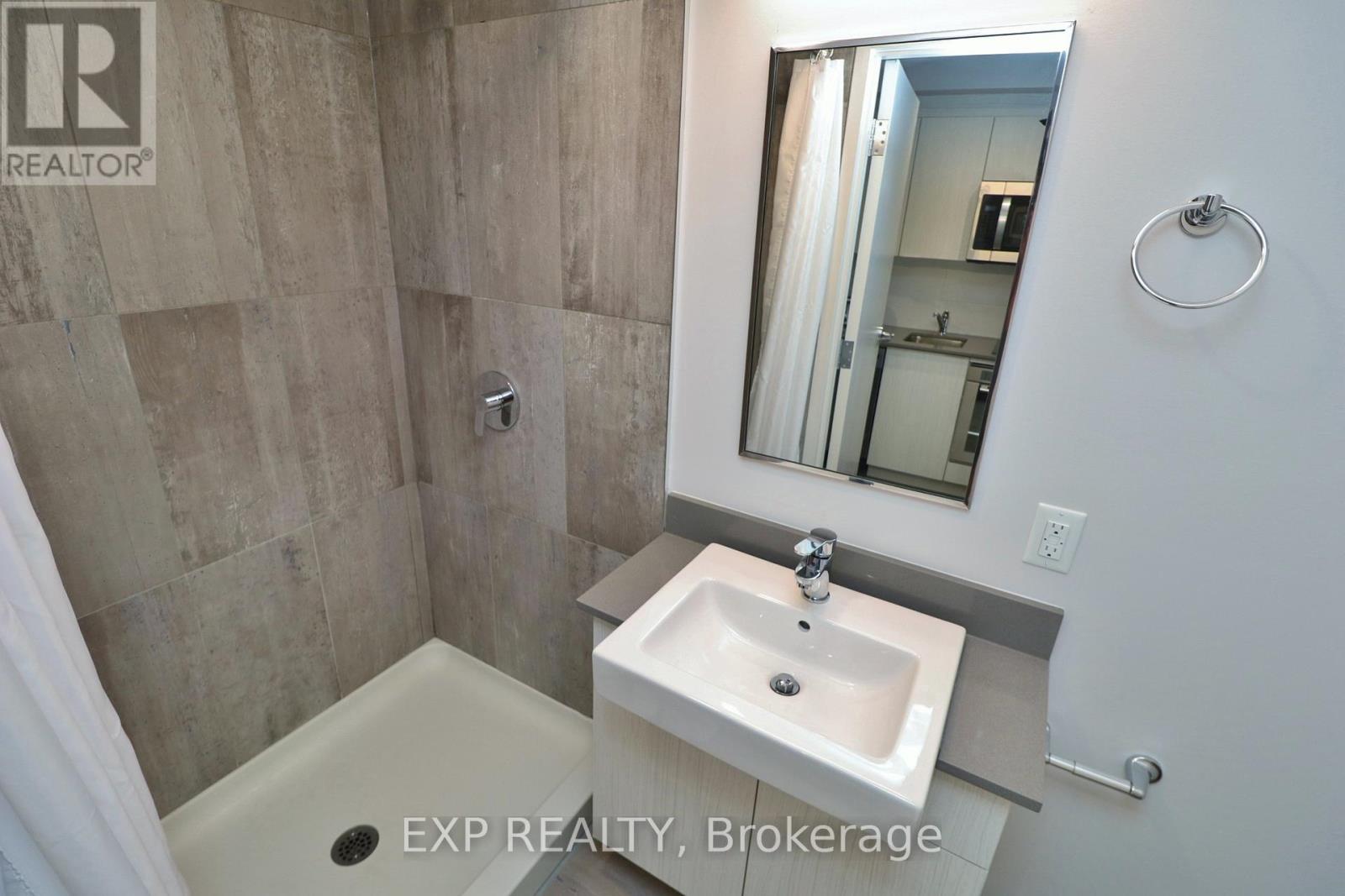 2308 - 105 Champagne Avenue S, Ottawa, Ontario  K1S 4P3 - Photo 15 - X12423324