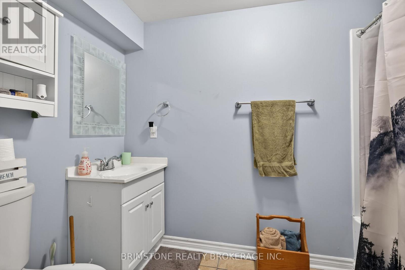 116 Bird Street, Barrie, Ontario  L4N 0W6 - Photo 35 - S12423085