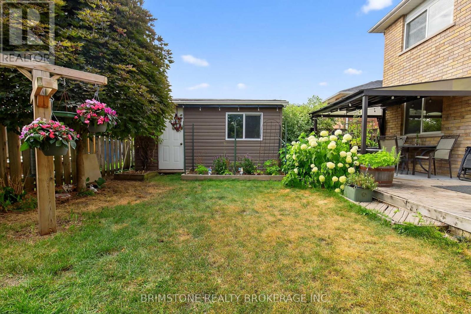 116 Bird Street, Barrie, Ontario  L4N 0W6 - Photo 36 - S12423085