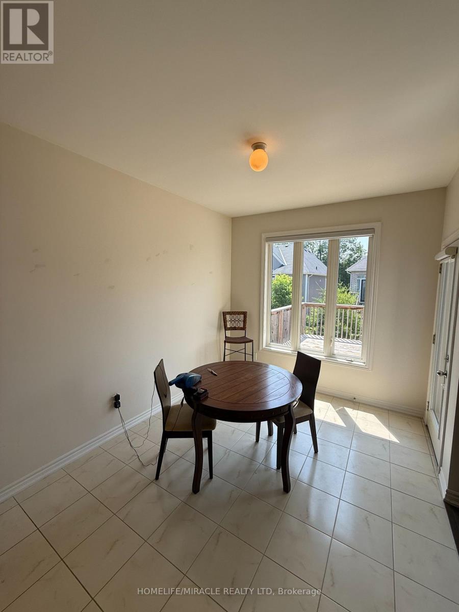 110 Allegra Drive, Wasaga Beach, Ontario  L9Z 0H2 - Photo 10 - S12423092