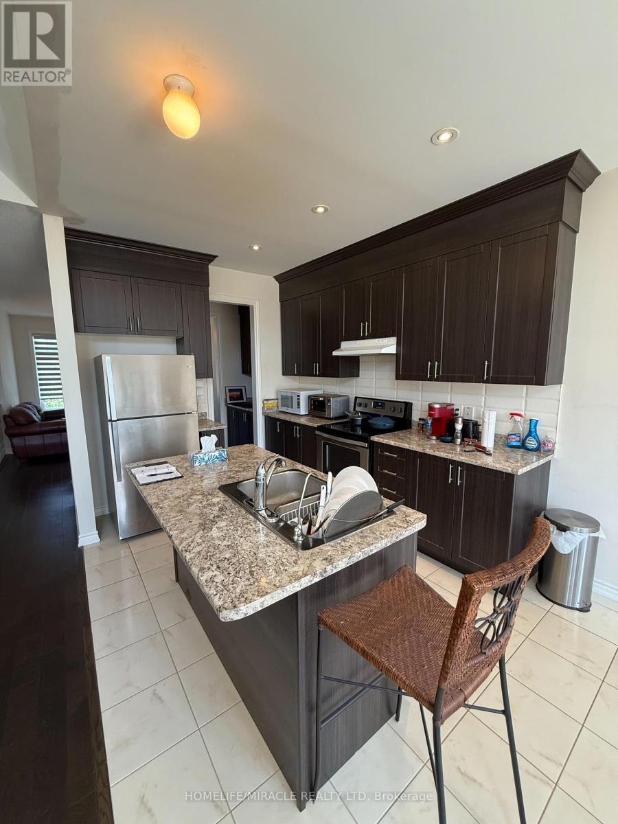 110 Allegra Drive, Wasaga Beach, Ontario  L9Z 0H2 - Photo 9 - S12423092