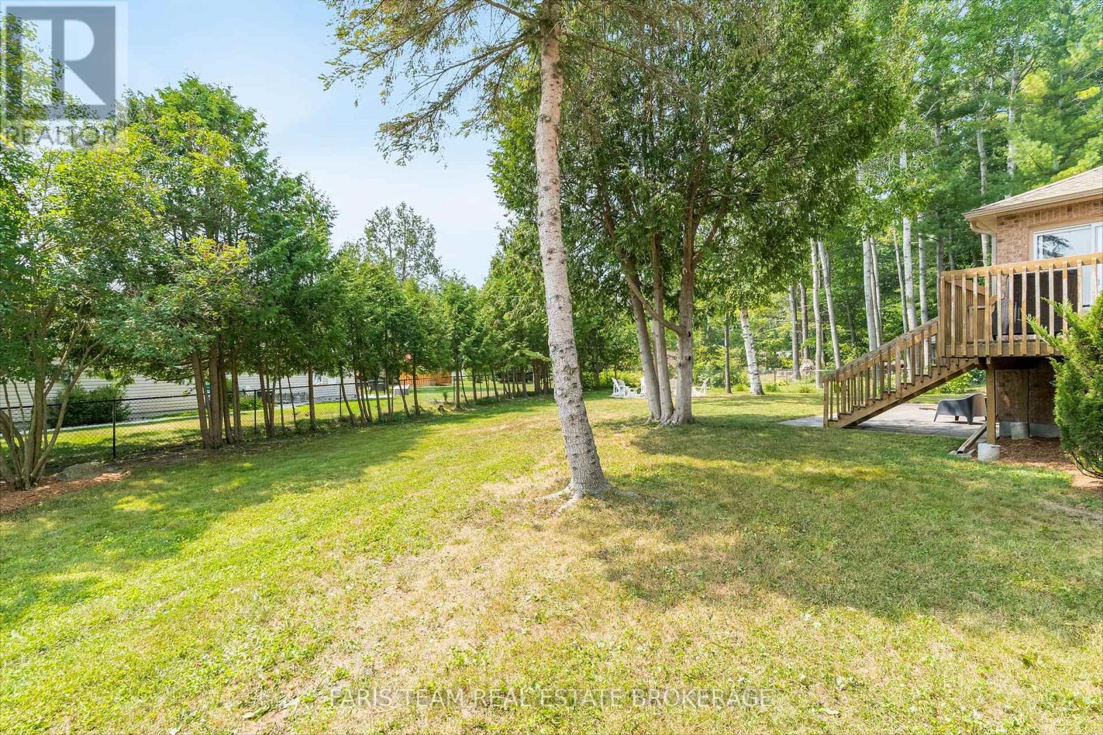 9 Fairway Crescent, Wasaga Beach, Ontario  L9Z 1C1 - Photo 44 - S12423121