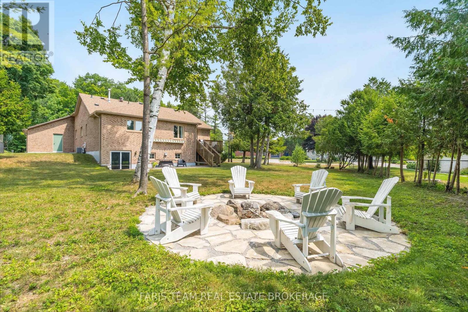 9 Fairway Crescent, Wasaga Beach, Ontario  L9Z 1C1 - Photo 45 - S12423121