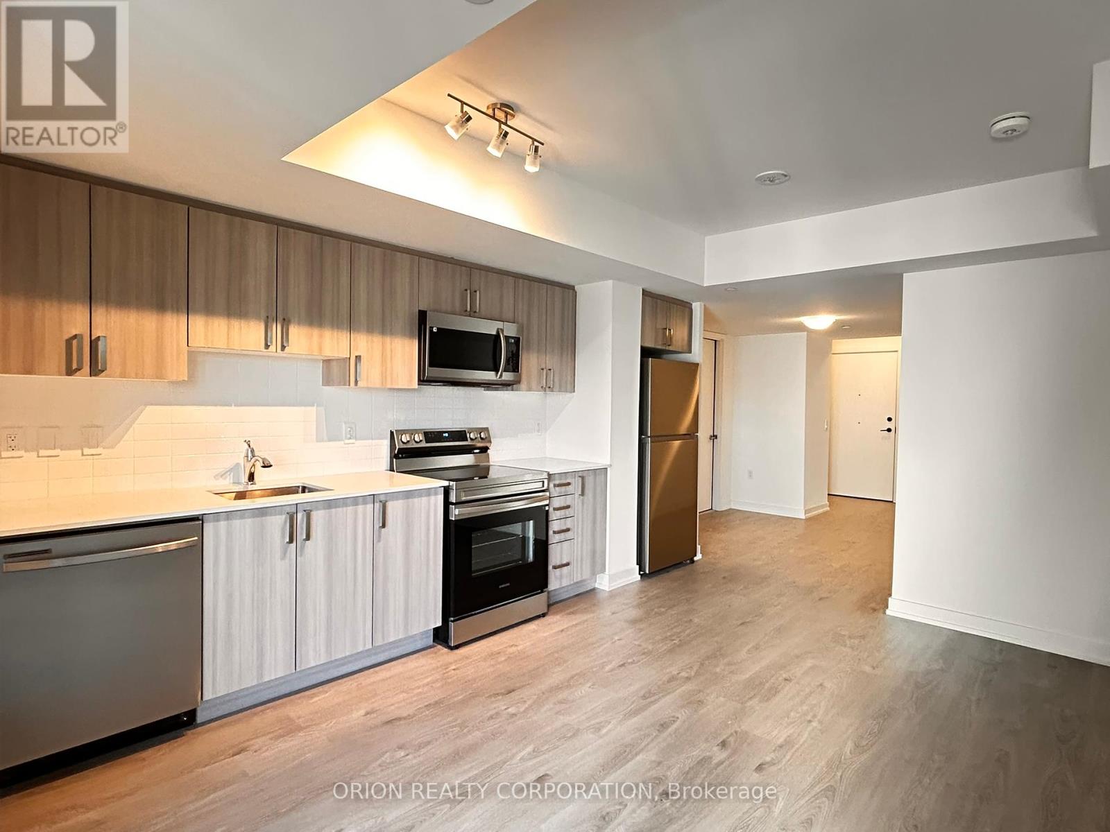 404 - 556 Marlee Avenue, Toronto, Ontario  M6B 0B1 - Photo 16 - W12421146