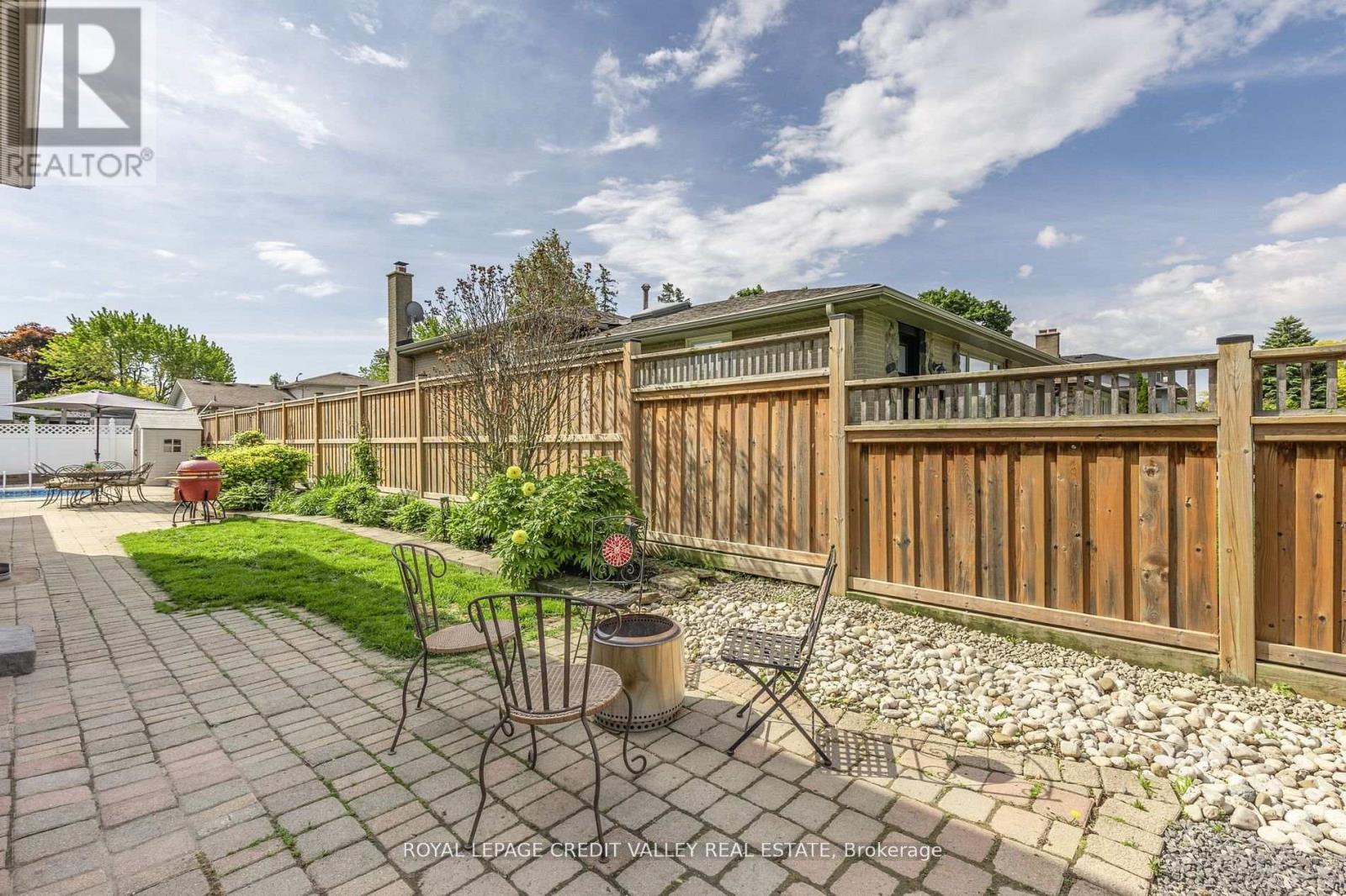 36 Lockton Crescent, Brampton, Ontario  L6W 1C3 - Photo 36 - W12418581