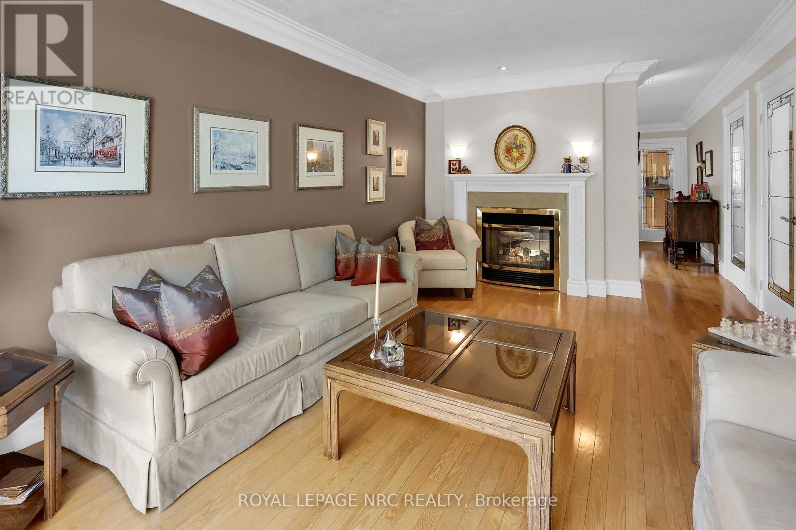 1152 Rushbrooke Drive, Oakville, Ontario  L6M 1K1 - Photo 11 - W12423178