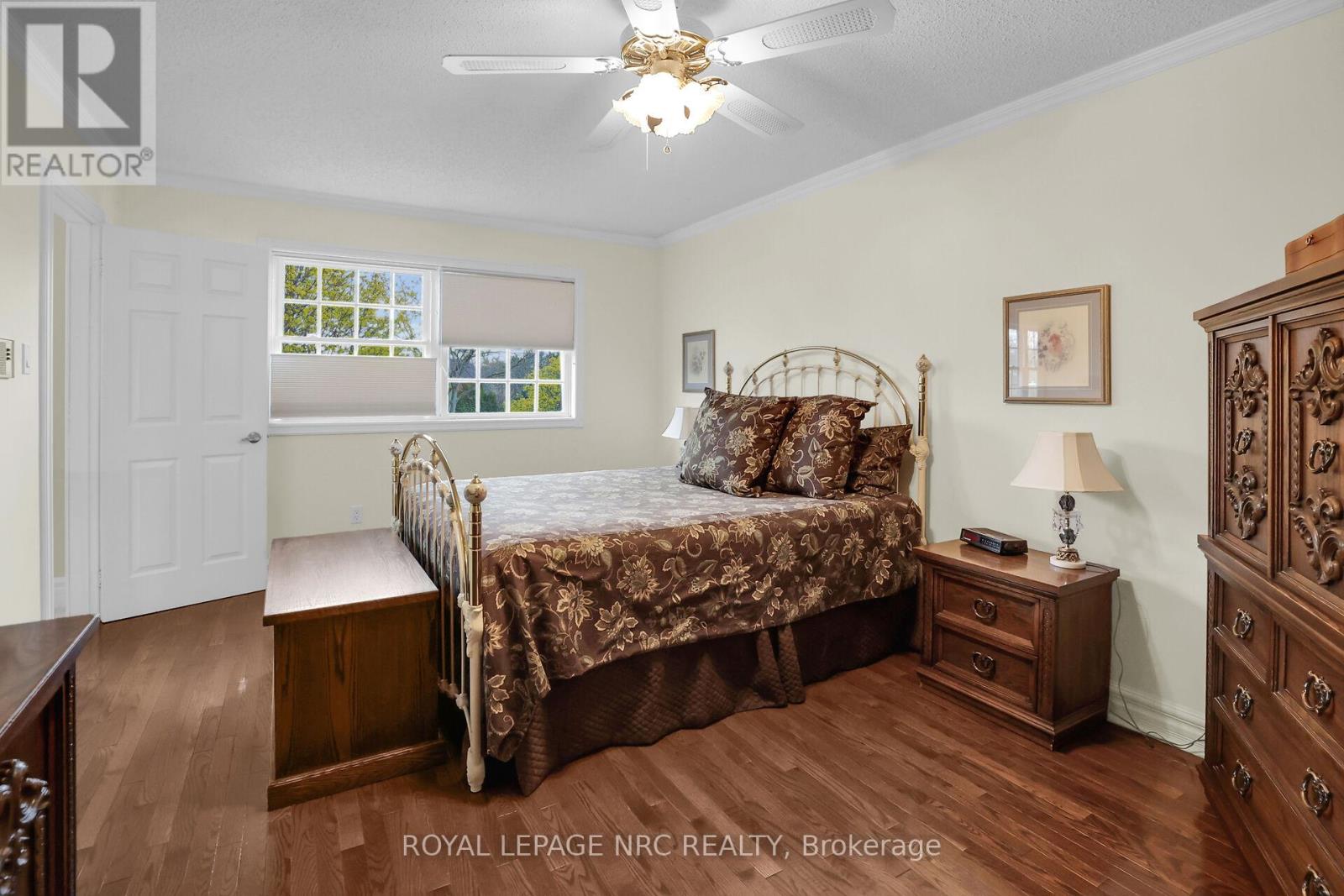 1152 Rushbrooke Drive, Oakville, Ontario  L6M 1K1 - Photo 31 - W12423178