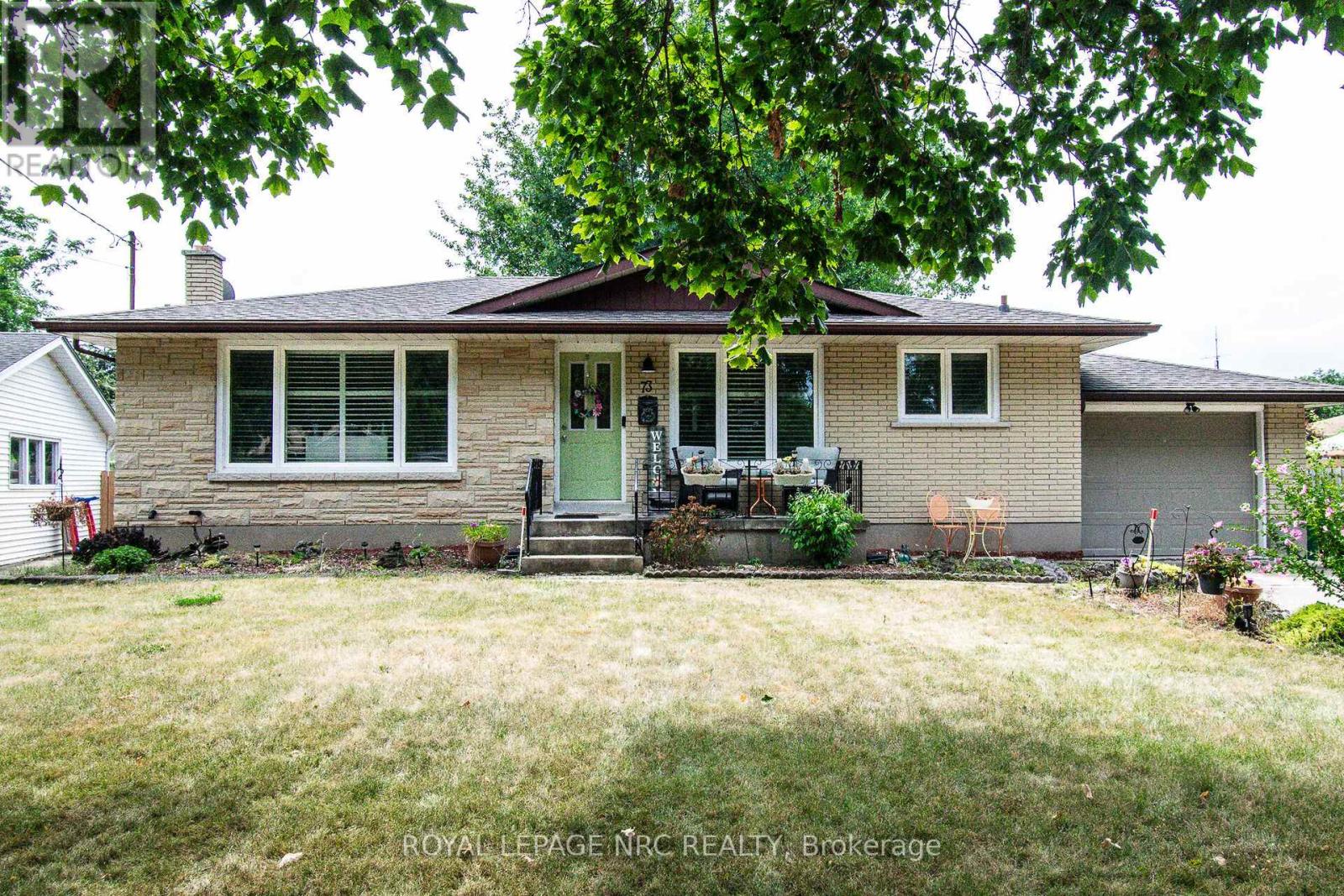 73 Lockview Crescent, St. Catharines, Ontario  L2M 2T6 - Photo 1 - X12423224