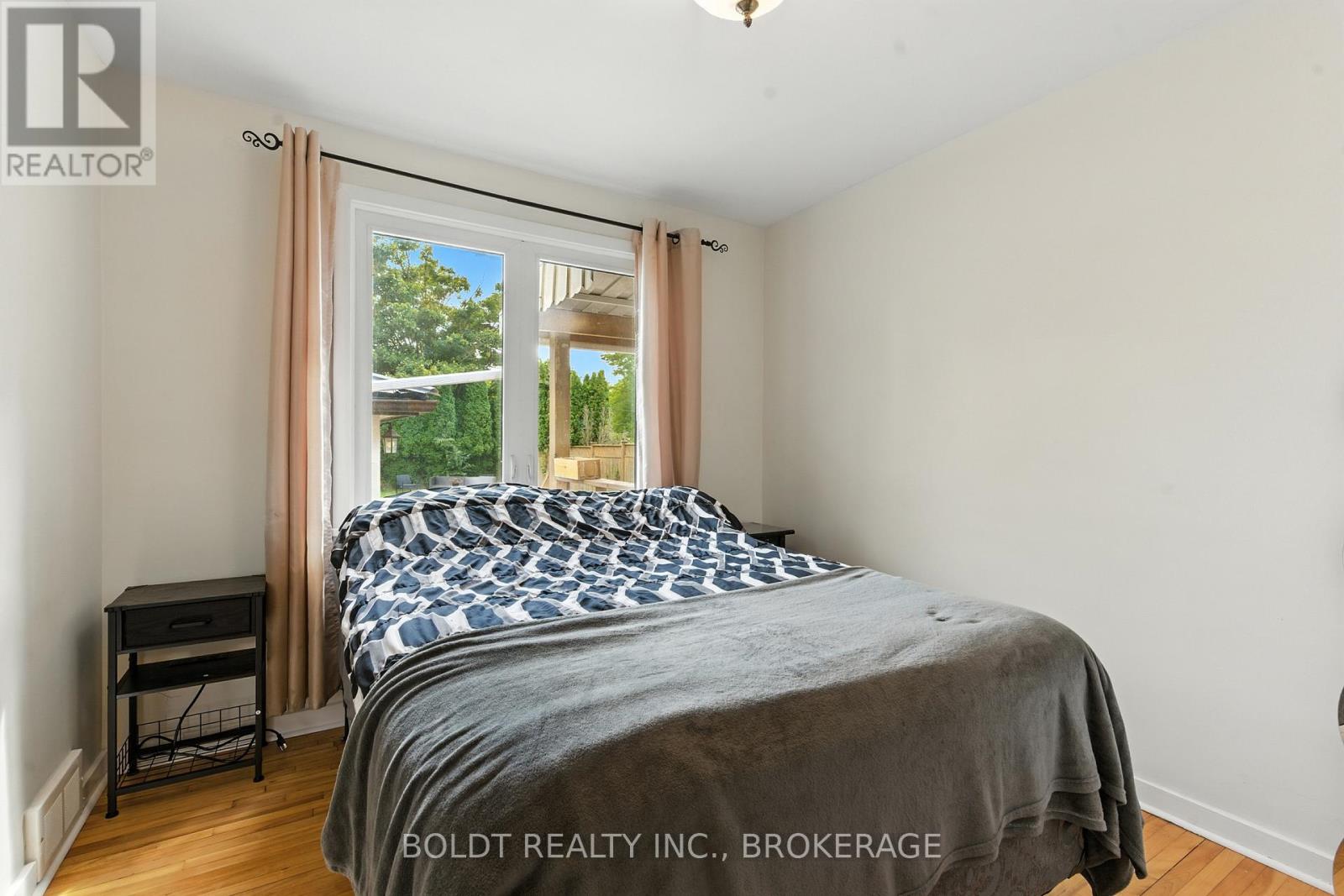 6962 Margaret Street, Niagara Falls, Ontario  L2G 2V9 - Photo 18 - X12423251