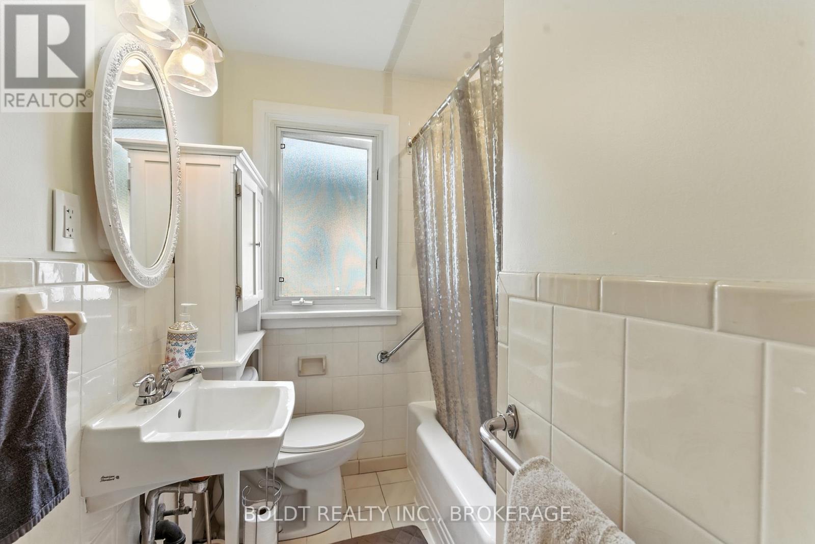 6962 Margaret Street, Niagara Falls, Ontario  L2G 2V9 - Photo 19 - X12423251