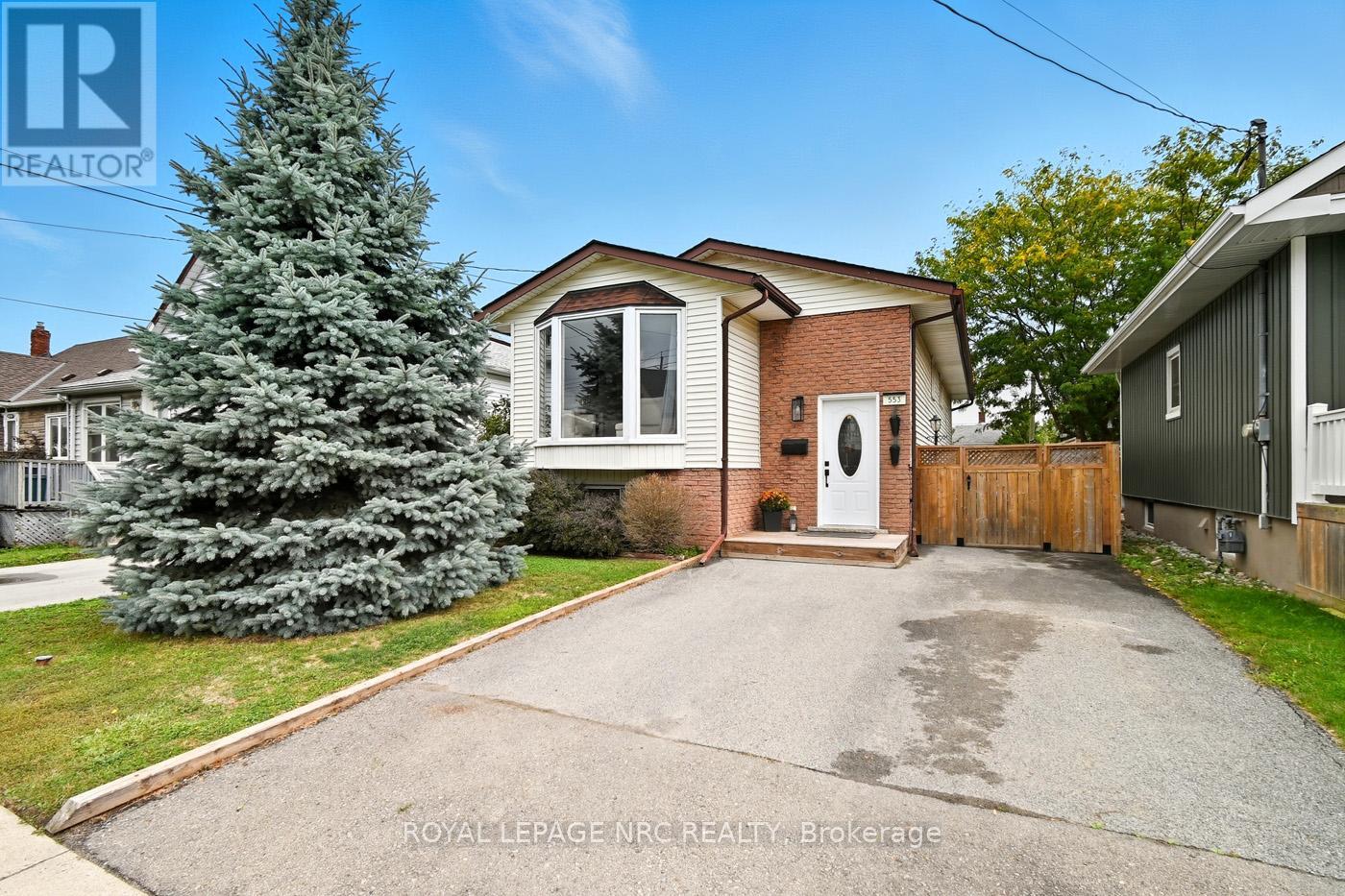 553 Wright Street, Welland, Ontario  L3B 2K6 - Photo 1 - X12423275