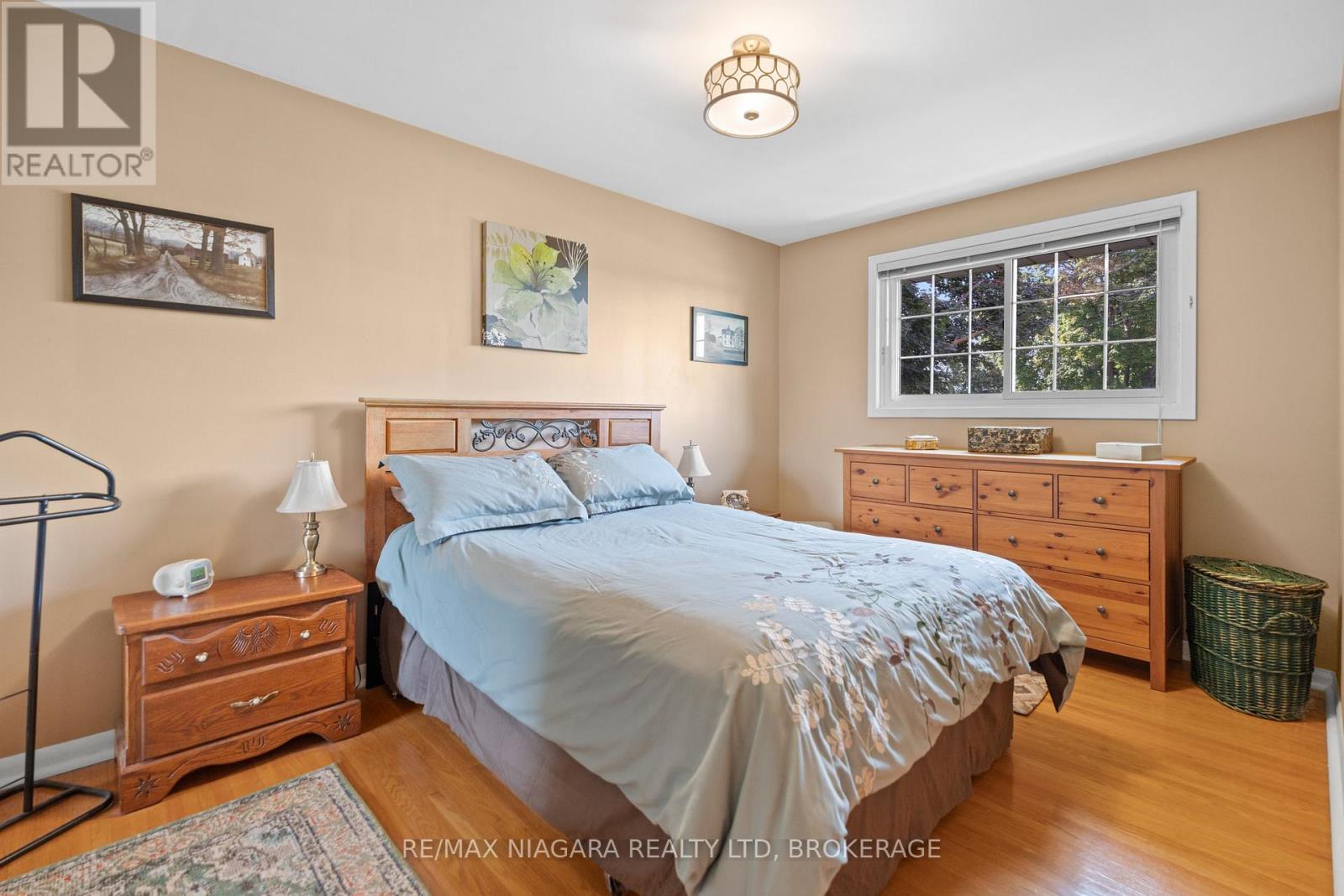 2270 Seventh Louth Street, St. Catharines, Ontario  L2R 6P7 - Photo 10 - X12423314
