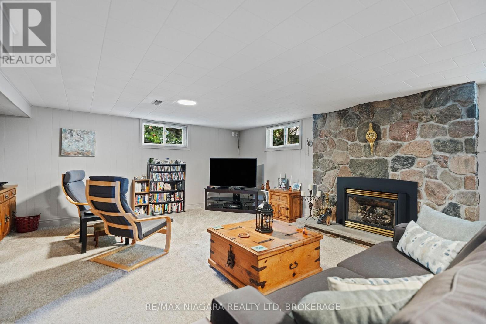 2270 Seventh Louth Street, St. Catharines, Ontario  L2R 6P7 - Photo 17 - X12423314