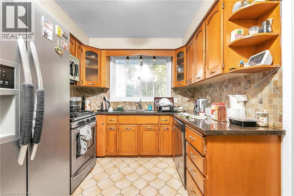 22 Thistle Road, Guelph, Ontario  N1H 6S8 - Photo 6 - 40772828
