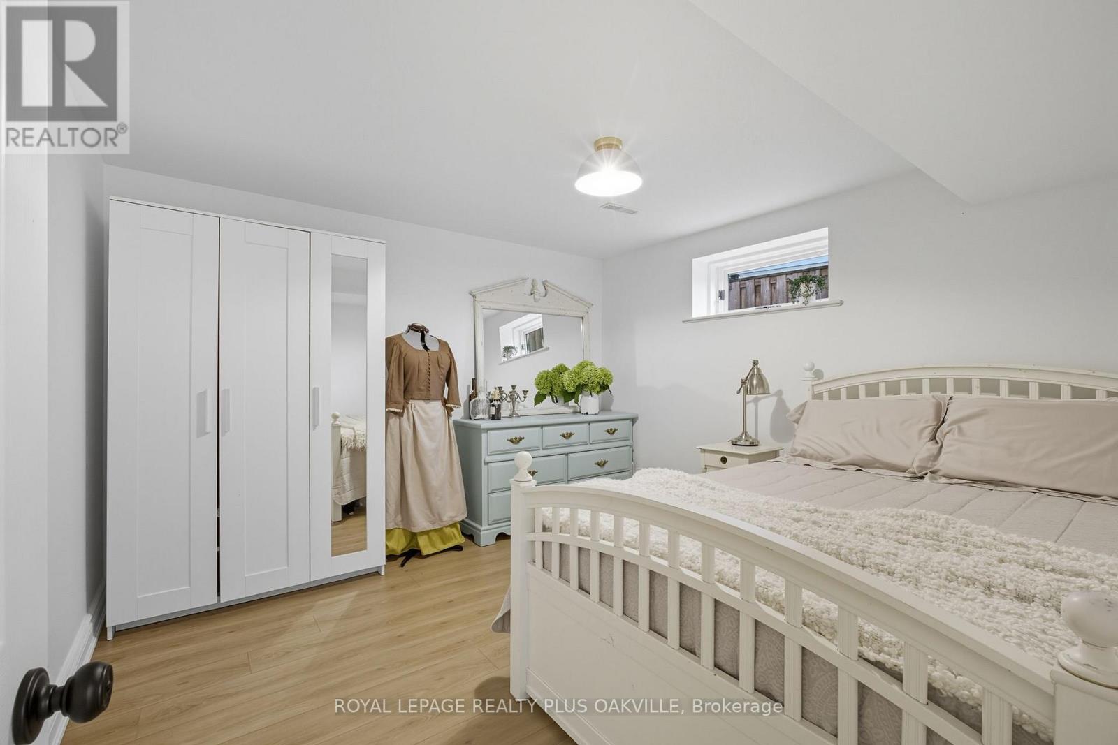 2159 Hixon Street, Oakville, Ontario  L6L 1T5 - Photo 30 - W12423126