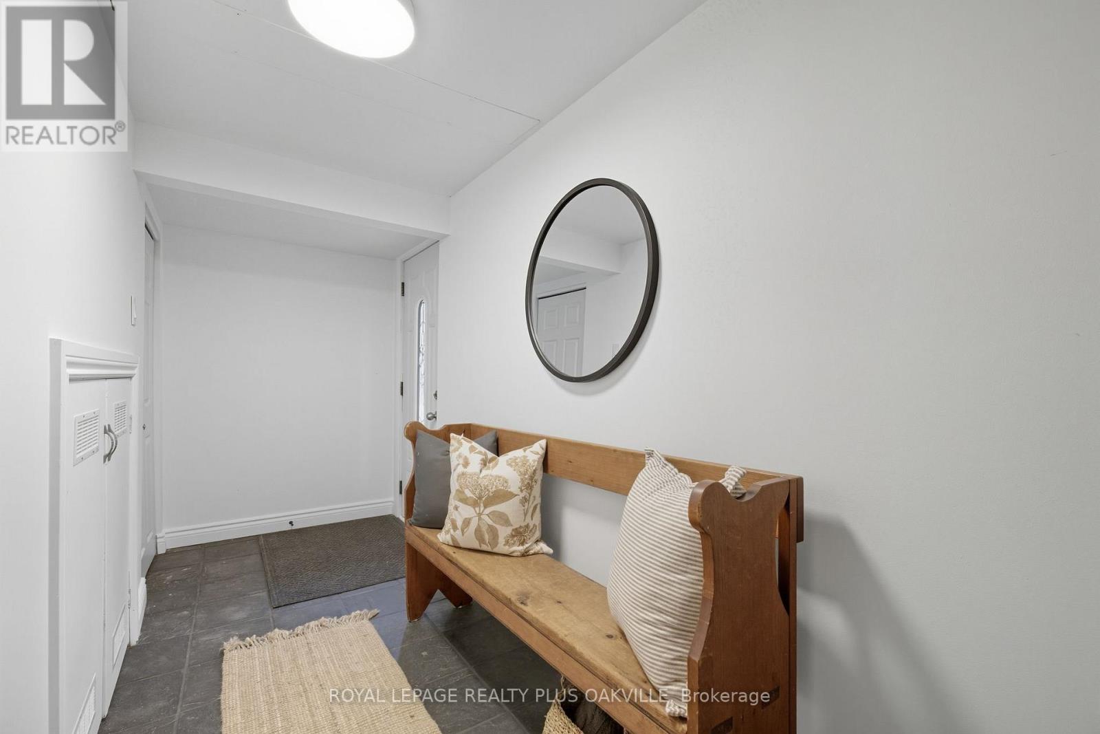 2159 Hixon Street, Oakville, Ontario  L6L 1T5 - Photo 34 - W12423126