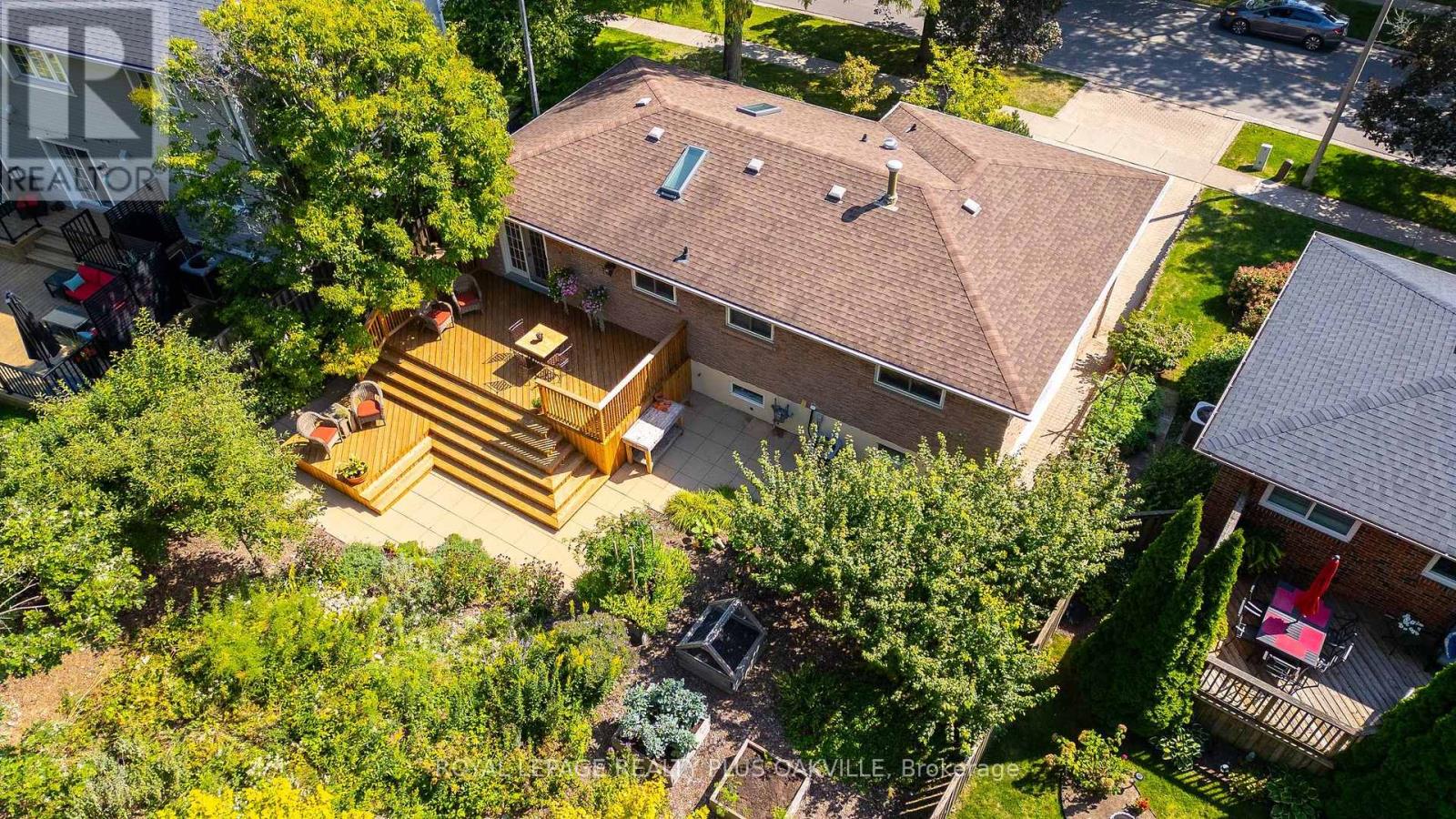 2159 Hixon Street, Oakville, Ontario  L6L 1T5 - Photo 41 - W12423126