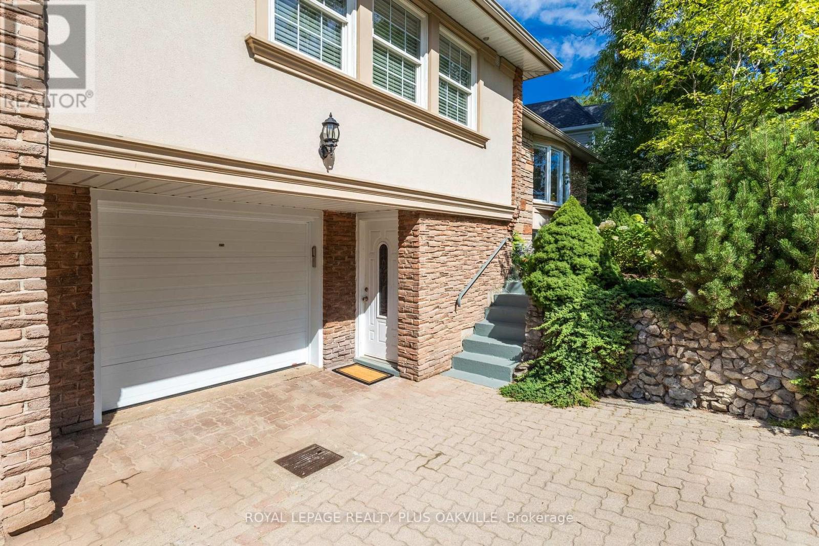 2159 Hixon Street, Oakville, Ontario  L6L 1T5 - Photo 42 - W12423126