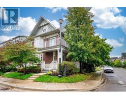 35 COMPASS WAY, Mississauga, Ontario