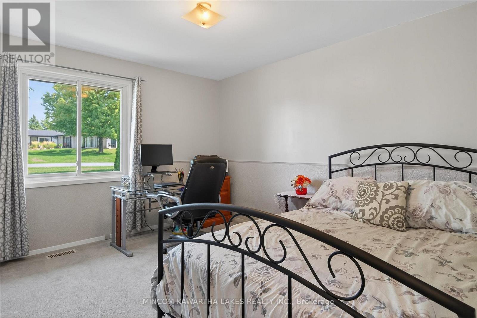 200 Kildeer Lane, Selwyn, Ontario  K0L 1T0 - Photo 22 - X12394353