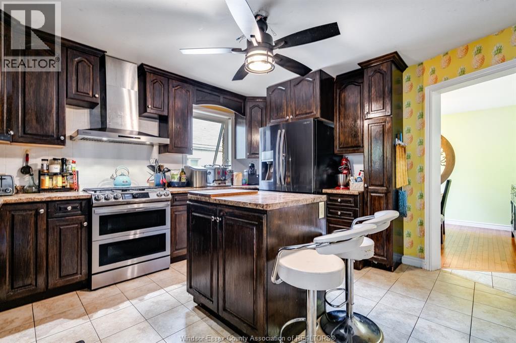 1833 St. Luke, Windsor, Ontario  N8W 3W8 - Photo 8 - 25024284