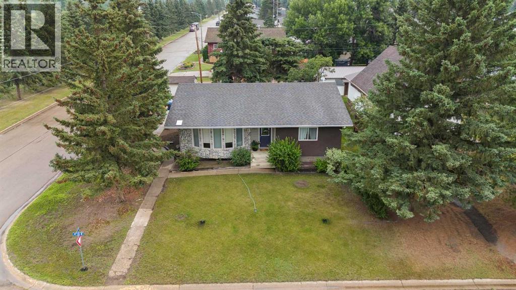 5617 47 Avenue W, Forestburg, Alberta  T0B 1N0 - Photo 35 - A2239299