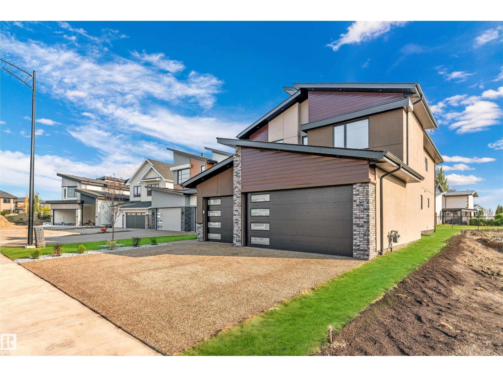 715 165 Av Ne, Edmonton, Alberta  T5Y 4J1 - Photo 3 - E4459160