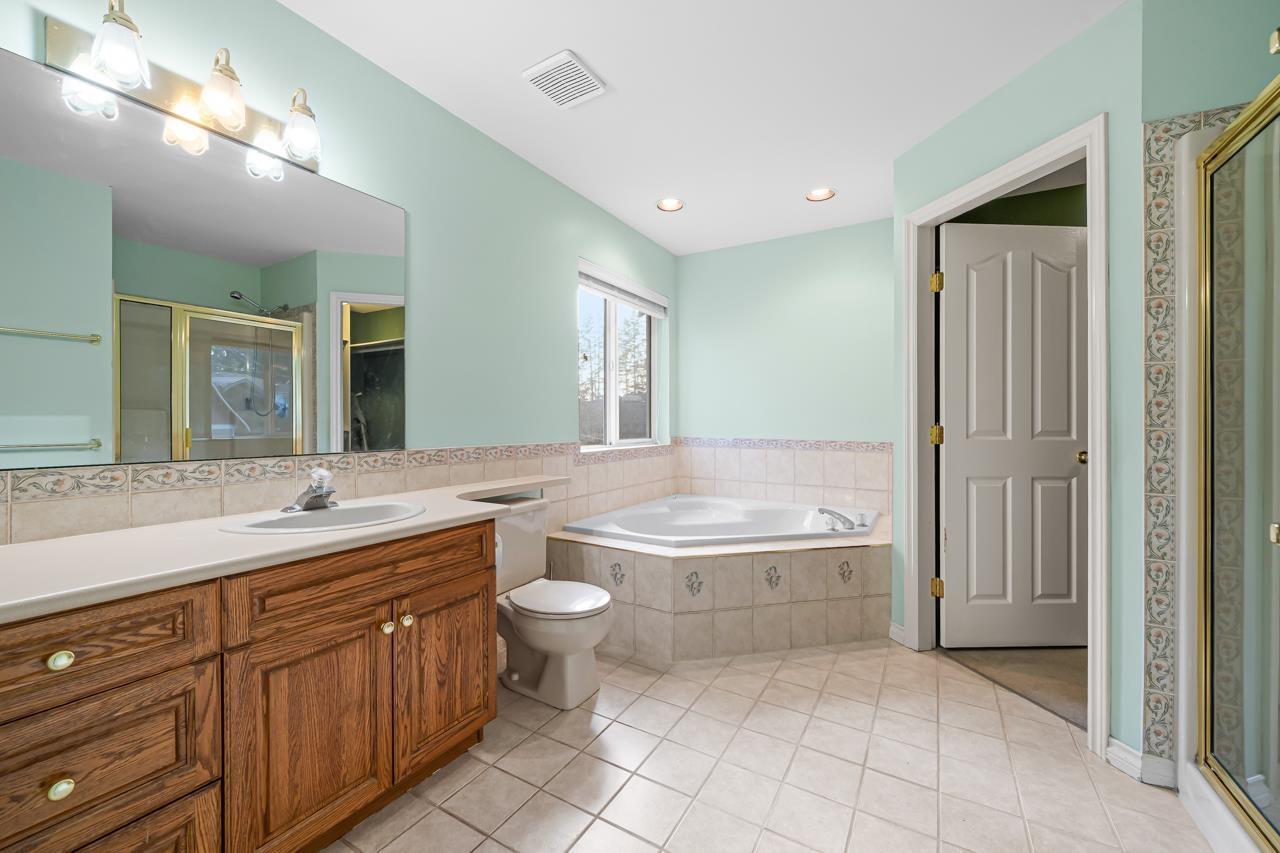 2789 Cranley Drive, Surrey, British Columbia  V4P 1E2 - Photo 10 - R3048530