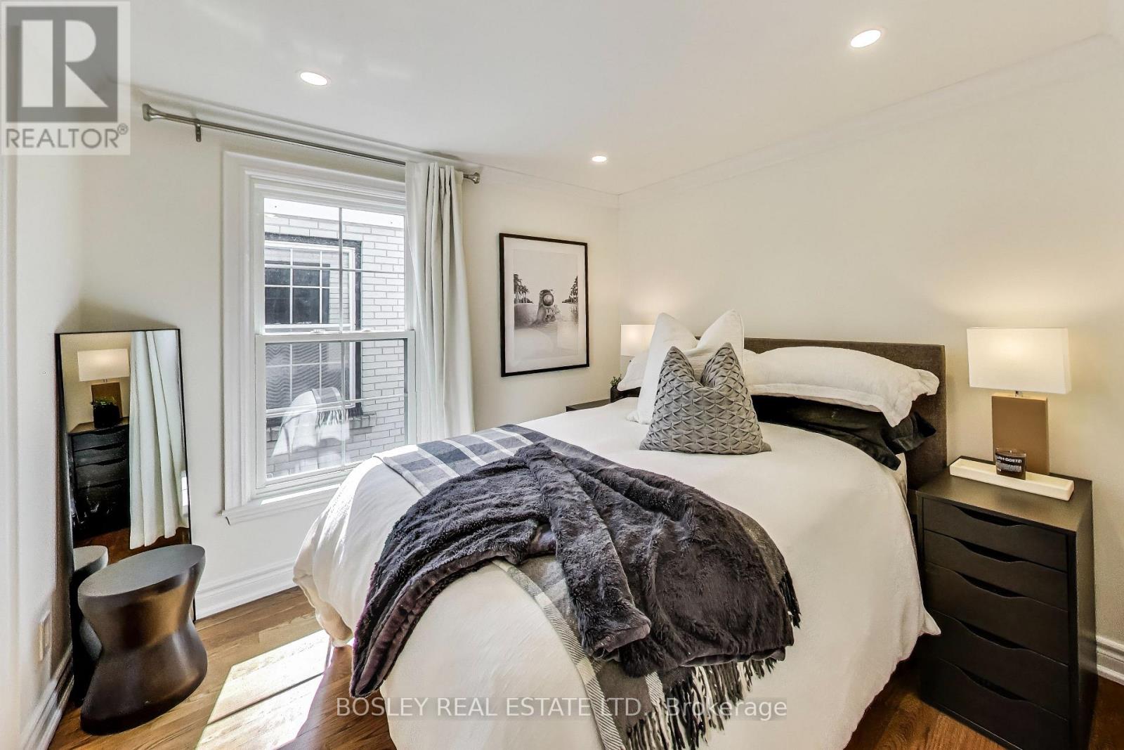 7 Sidney Street, Toronto (Yonge-St. Clair), Ontario  M4V 2G3 - Photo 23 - C12422981
