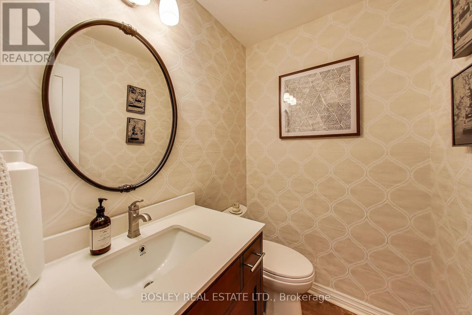 7 Sidney Street, Toronto (Yonge-St. Clair), Ontario  M4V 2G3 - Photo 27 - C12422981