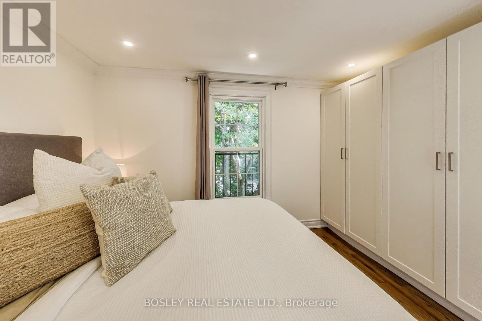 7 Sidney Street, Toronto (Yonge-St. Clair), Ontario  M4V 2G3 - Photo 19 - C12422981