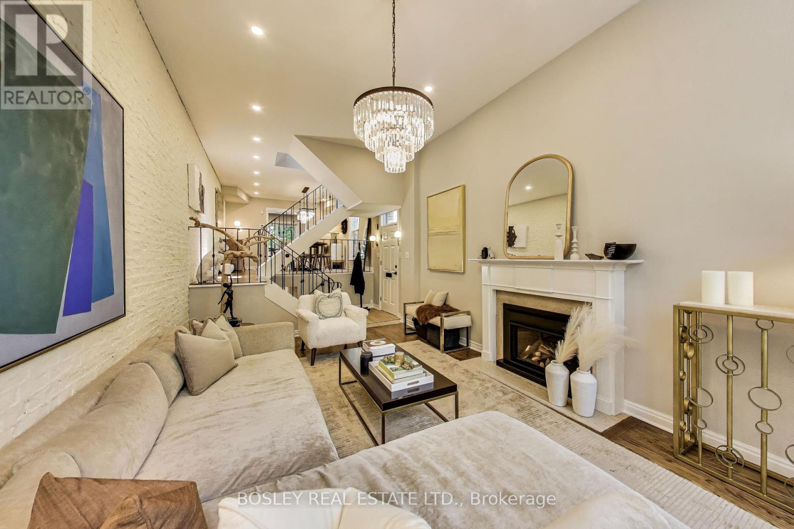 7 Sidney Street, Toronto (Yonge-St. Clair), Ontario  M4V 2G3 - Photo 4 - C12422981