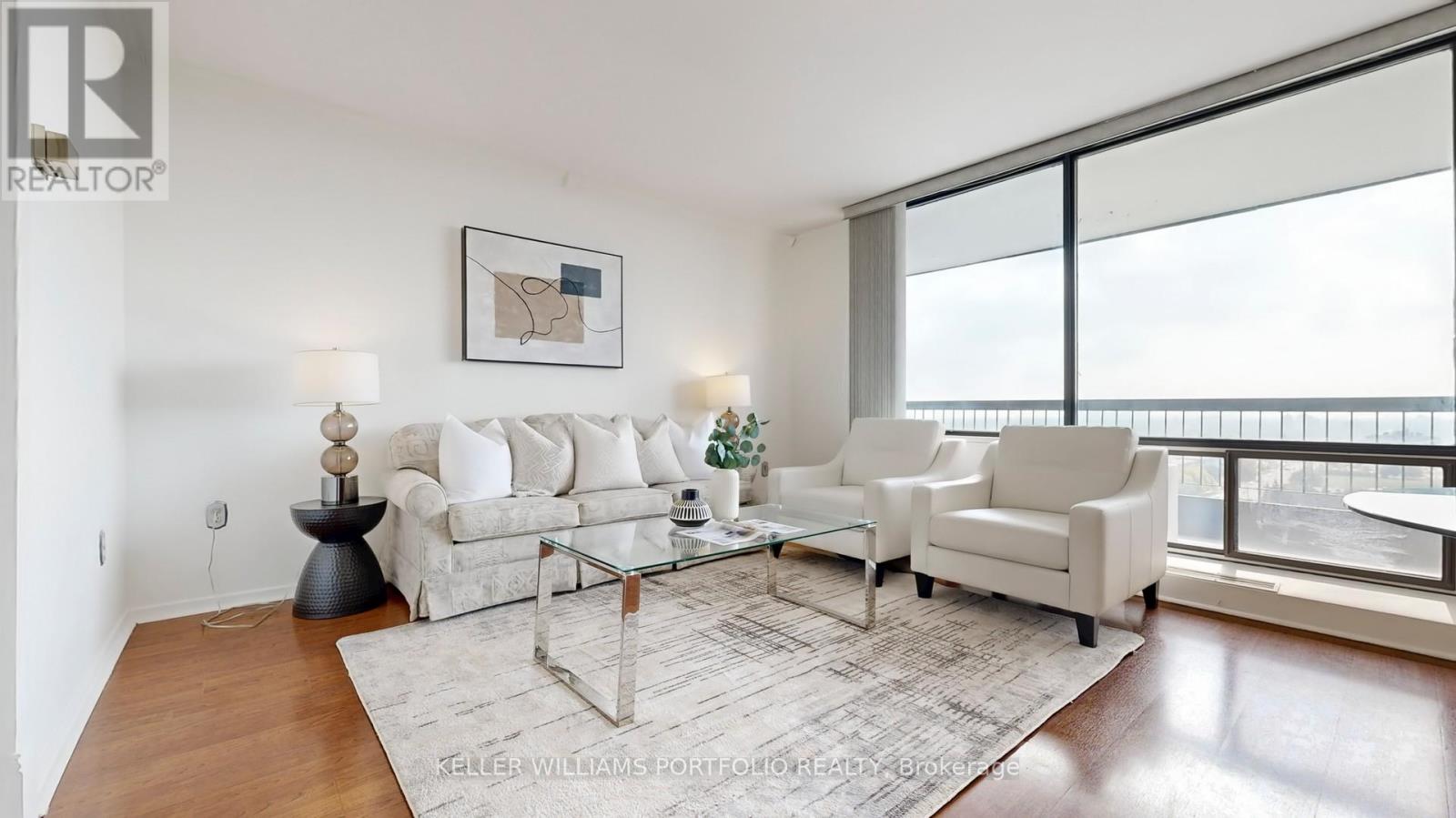 2105 - 135 Antibes Drive, Toronto, Ontario  M2R 2Z1 - Photo 5 - C12423218