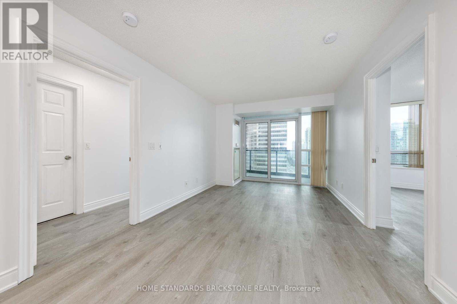 1504 - 15 Greenview Avenue, Toronto (Newtonbrook West), Ontario  M2M 4M7 - Photo 13 - C12423320