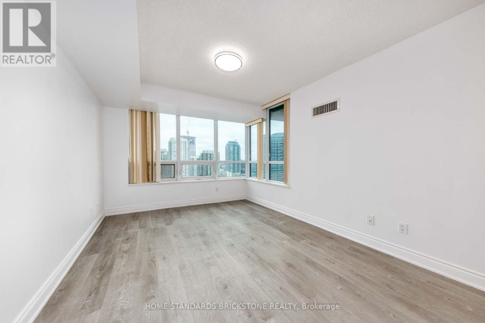 1504 - 15 Greenview Avenue, Toronto (Newtonbrook West), Ontario  M2M 4M7 - Photo 15 - C12423320