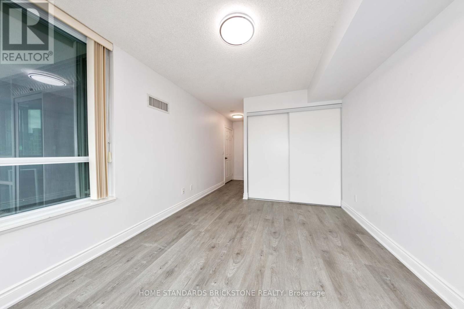 1504 - 15 Greenview Avenue, Toronto (Newtonbrook West), Ontario  M2M 4M7 - Photo 22 - C12423320