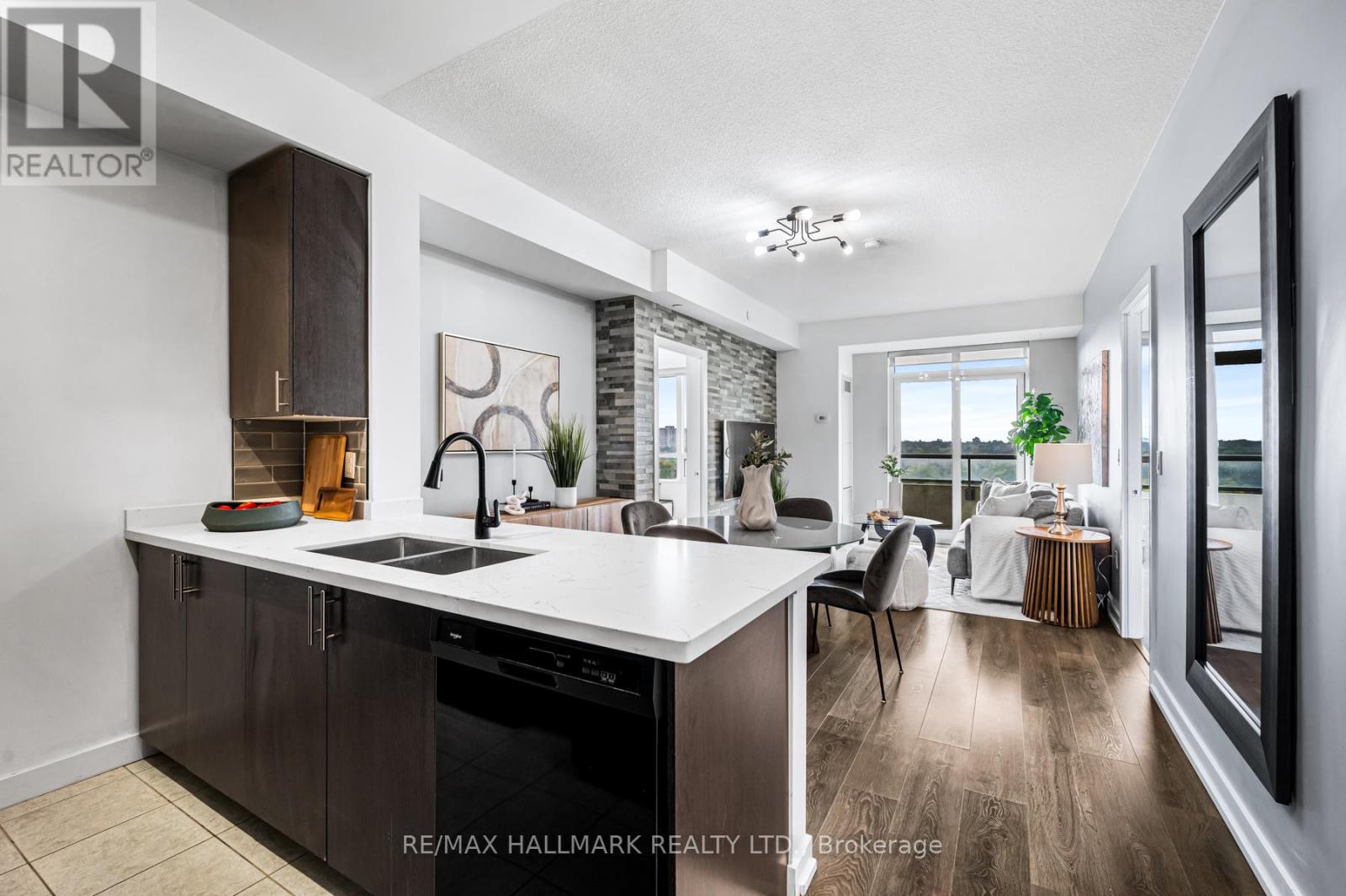 1006 - 1346 Danforth Road, Toronto (Eglinton East), Ontario  M1J 0A9 - Photo 2 - E12423248