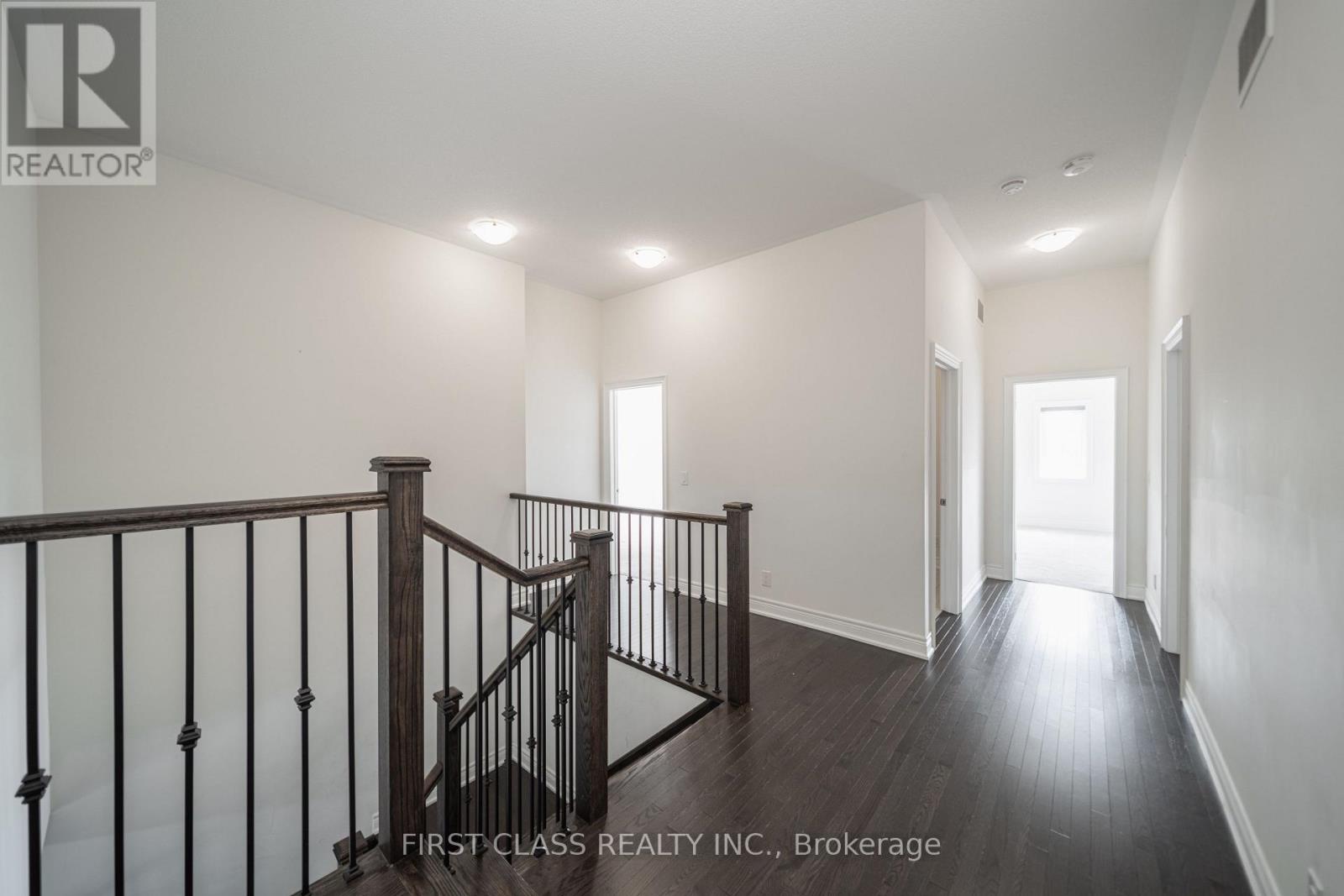 38 Beaverdams Drive, Whitby, Ontario  L1P 0C7 - Photo 11 - E12423278