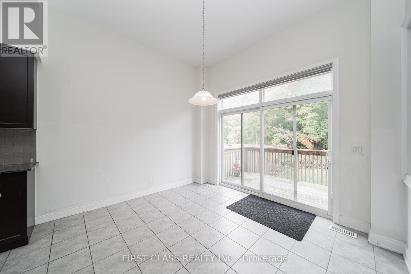 38 Beaverdams Drive, Whitby, Ontario  L1P 0C7 - Photo 9 - E12423278