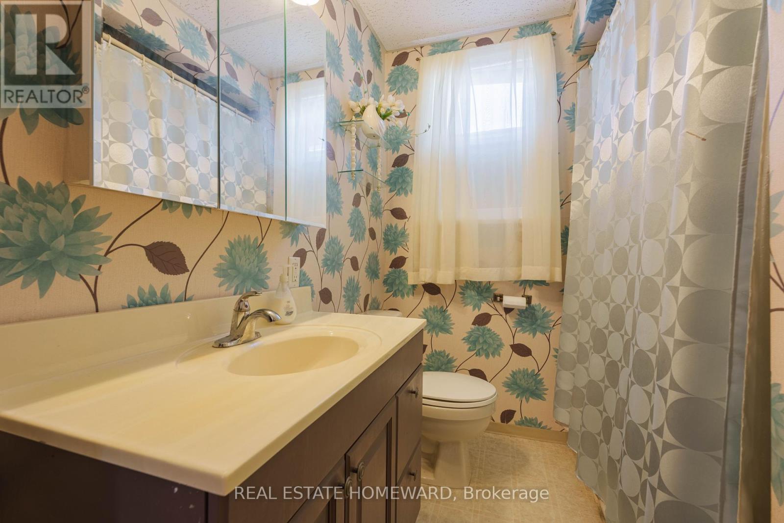 3 Chestermere Boulevard, Toronto, Ontario  M1J 2X5 - Photo 32 - E12423285