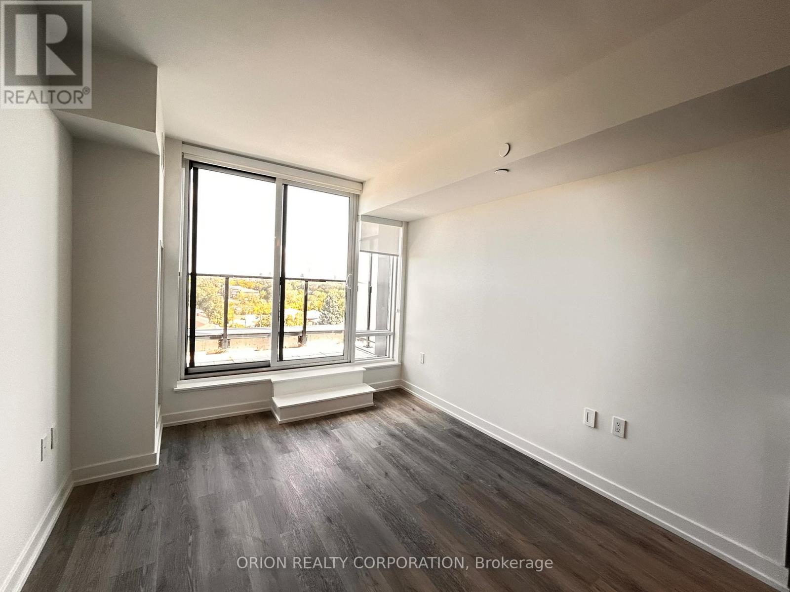 807 - 556 Marlee Avenue, Toronto, Ontario  M6B 0B1 - Photo 14 - W12421252